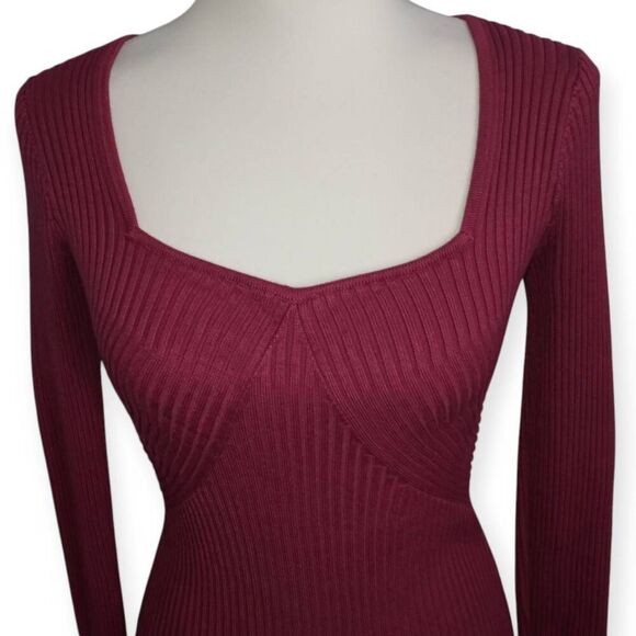 ABERCROMBIE AND FITCH FUCHSIA BODYSUIT SZ.M EUC - Picture 2 of 7